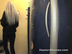 Превосходство милашки оценили скрытые камеры