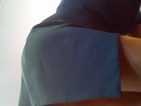 Студент заснял под юбкой преподавательницу после пар